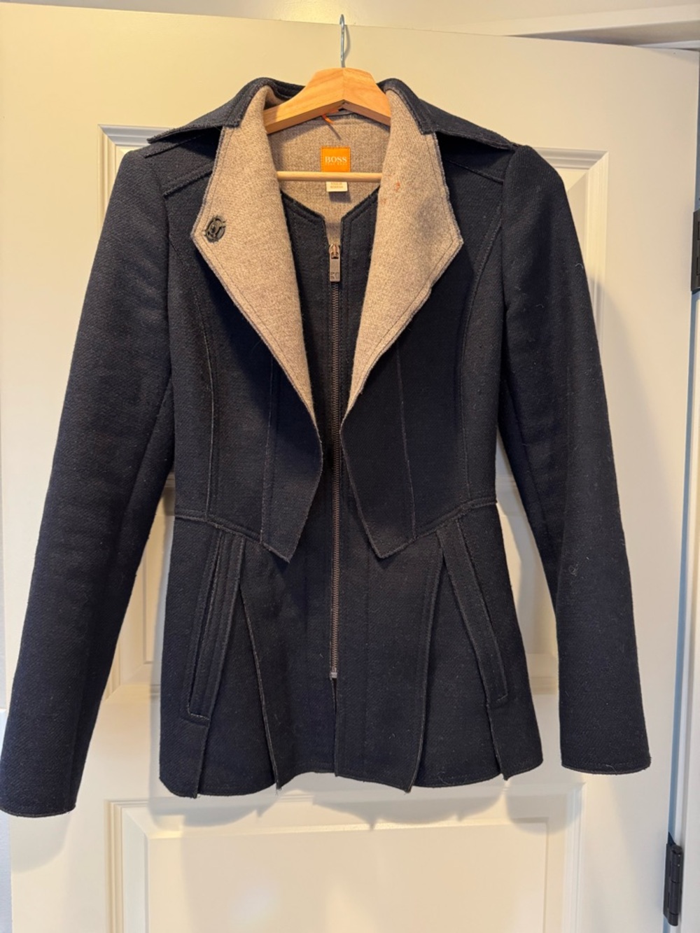 BOSS Women's Black Peplum Wool-Blend Omietta Jacket Size 2